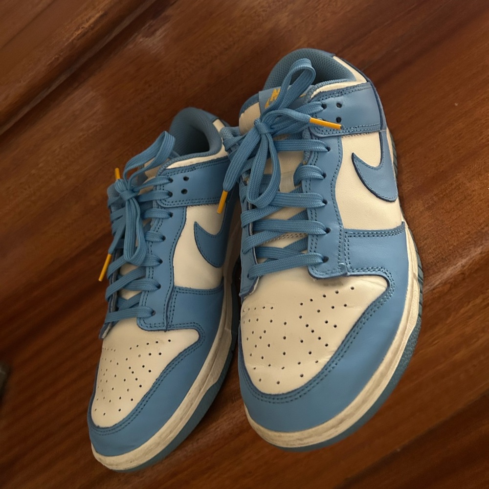 Nike Sky Blue and Cream Athletic Shoes